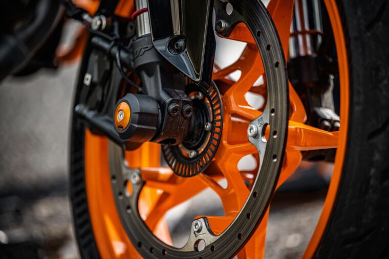 KTM-390-Duke-2024-43