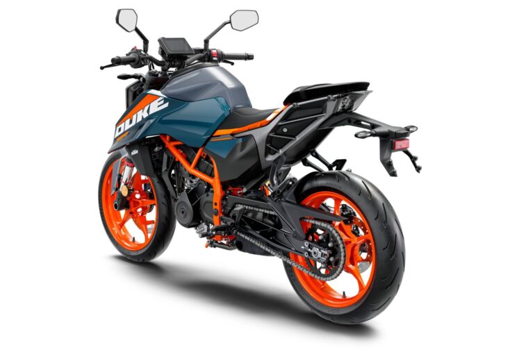 KTM-390-Duke-2024-53