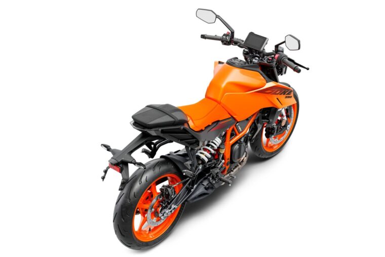 KTM-390-Duke-2024-61
