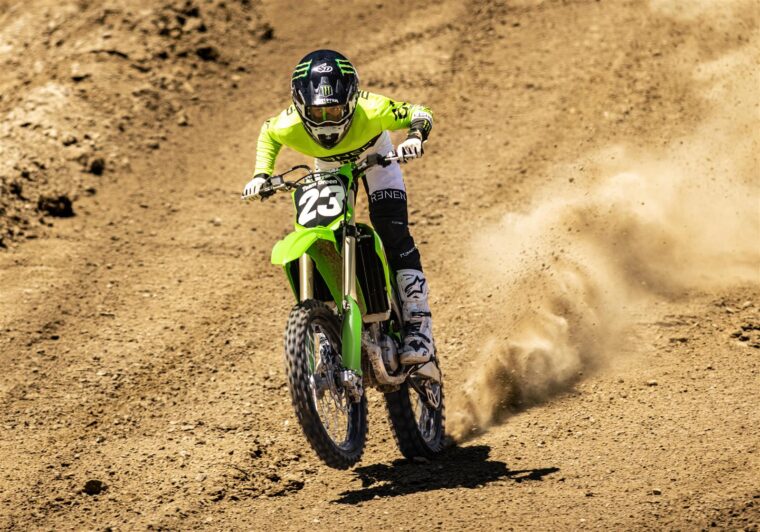 Kawasaki-KX250-2024-4