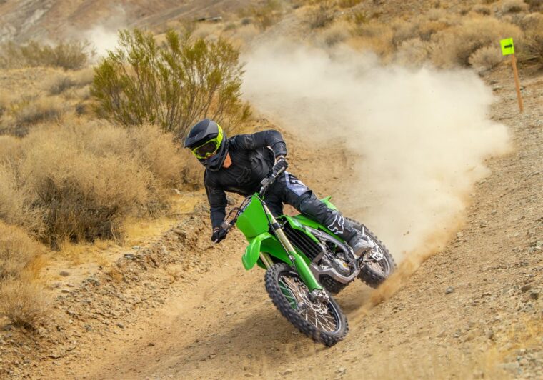 Kawasaki-KX250X-2024-1