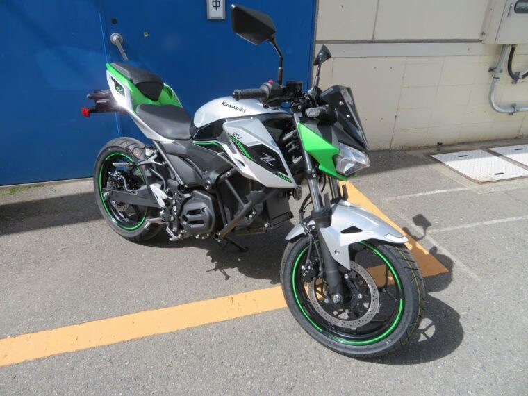 BikeLeaks. Kawasaki Ninja e-1 / Z e-1: Datos desvelados de las primeras motos eléctricas 'verdes' 4 Kawasaki Z e 1