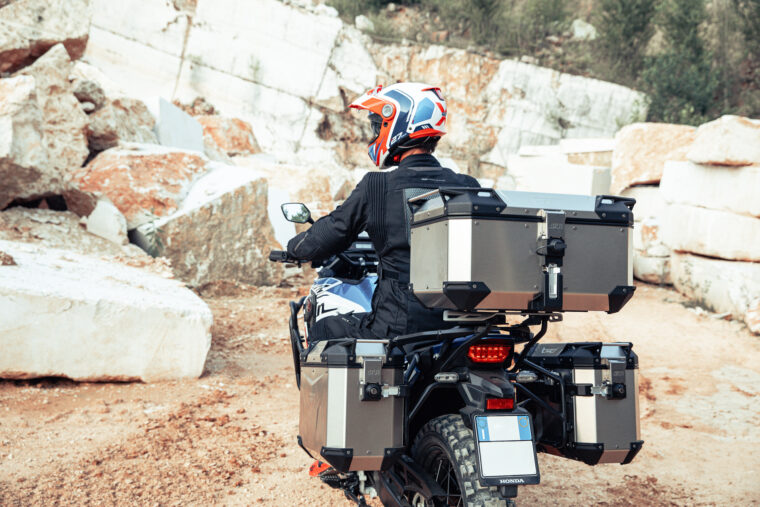 Maletas-GIVI-Trekker-Outback-EVO (15)