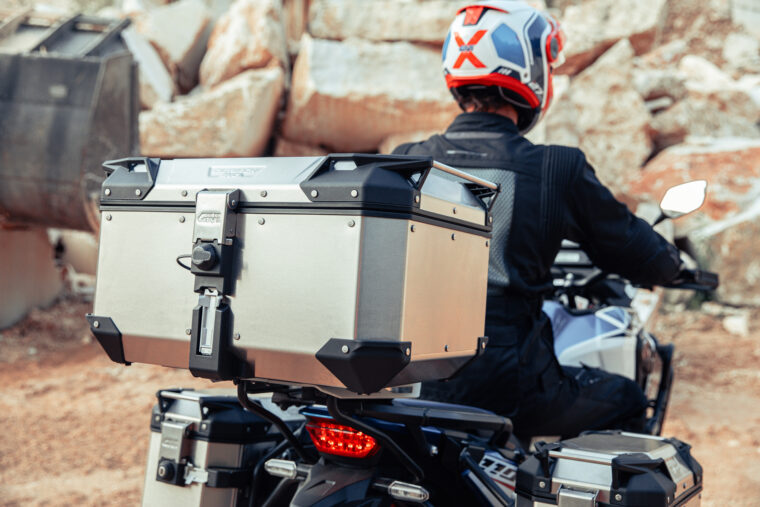 Maletas-GIVI-Trekker-Outback-EVO (16)