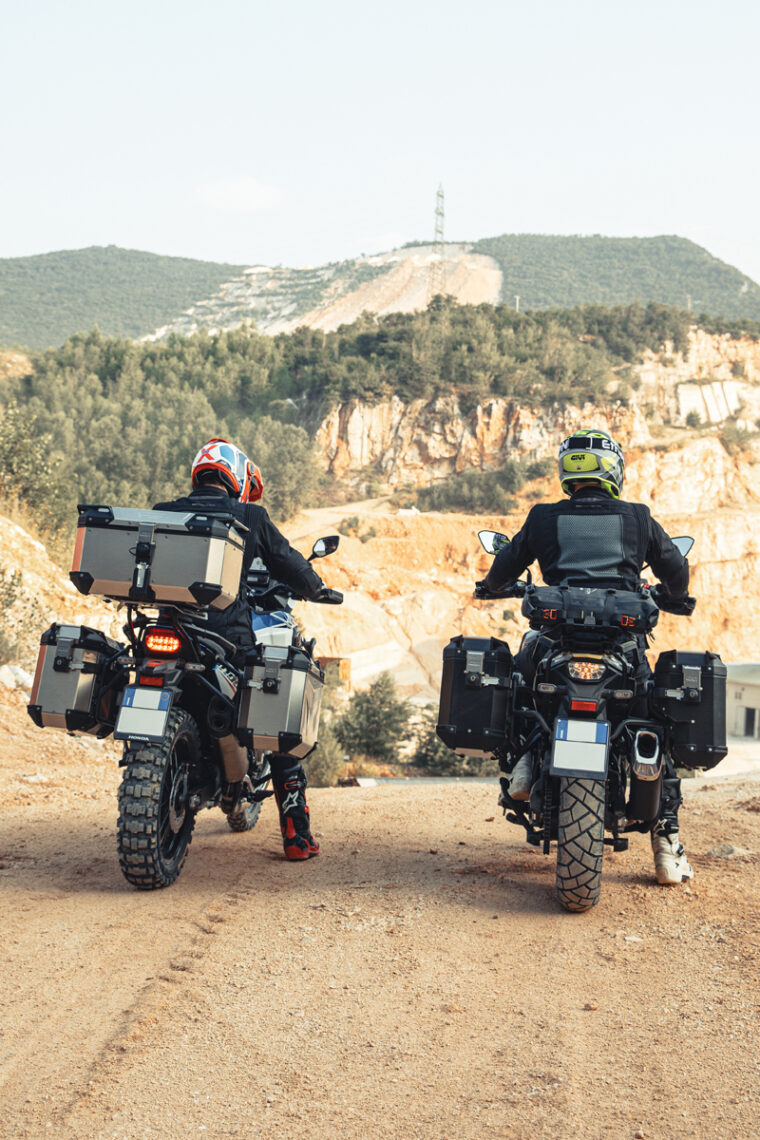Maletas-GIVI-Trekker-Outback-EVO (20)