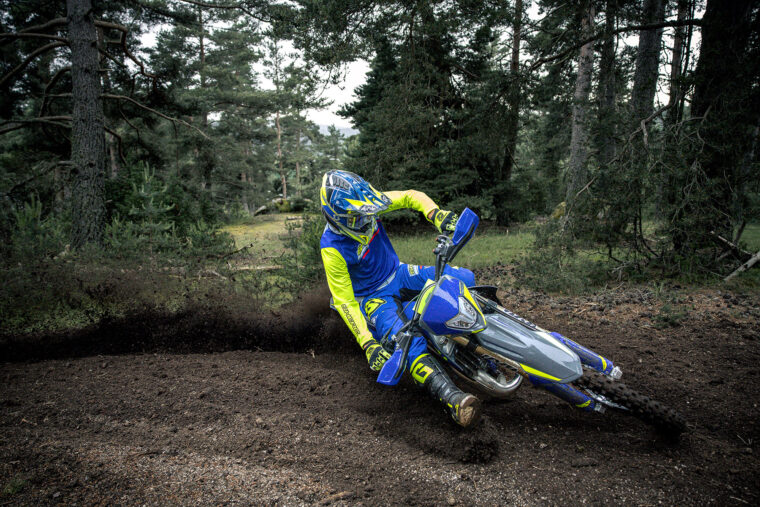 Sherco 125 SE Factory 2024 accion4