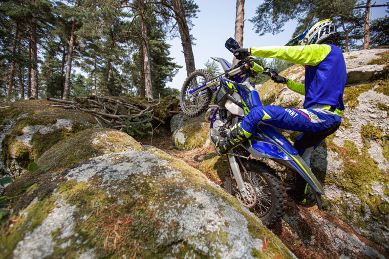 Sherco-250-300-SE-Factory-2024-accion6