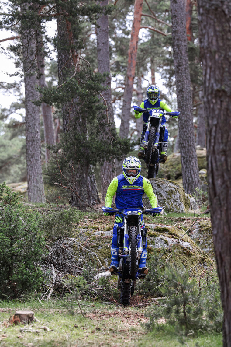 Sherco-250-300-SEF-Factory-2024-accion20