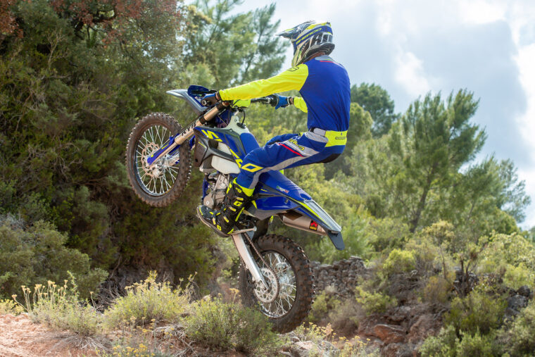 Sherco-250-300-SEF-Factory-2024-accion8