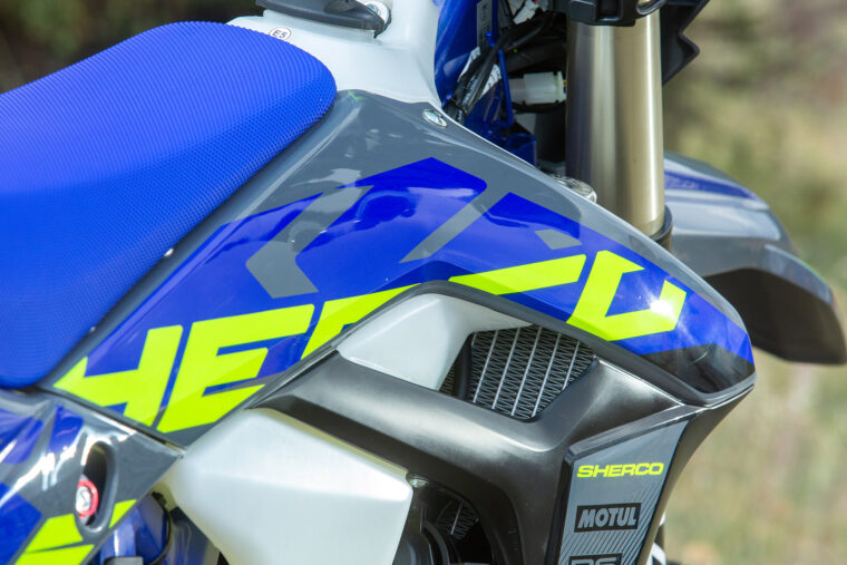 Sherco-250-300-SEF-Factory-2024-estaticas6