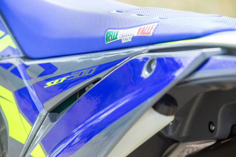 Sherco-450-500-SEF-Factory-2024-estaticas3