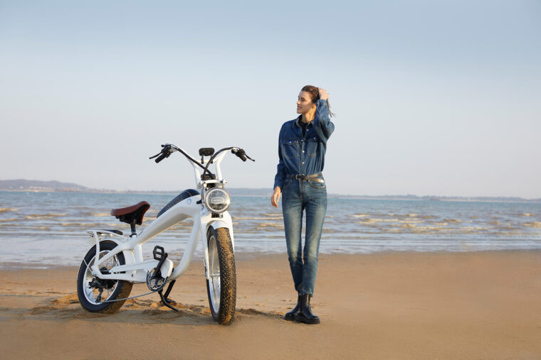 Sunra-Miku-Retrolax-2024- - 9