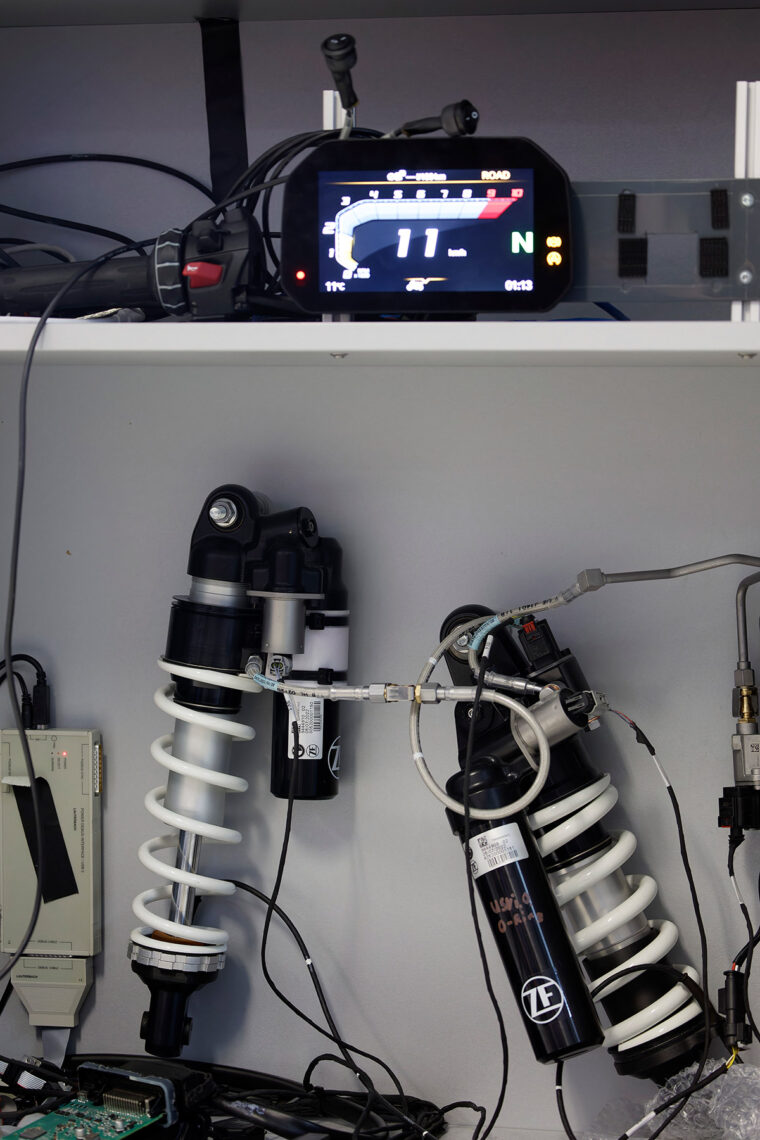 bmw-motorrad-suspensiones-saf-next (4)