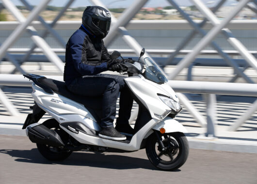 Prueba Gama Suzuki Scooter 125 2023: la ciudad es tuya