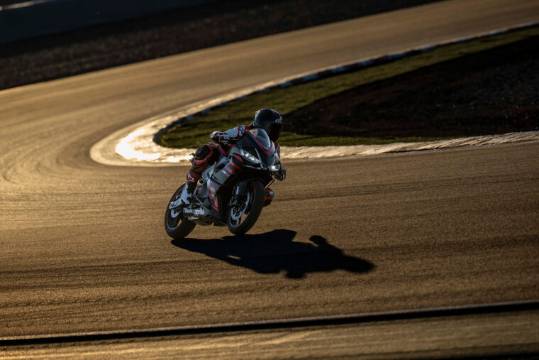 Aprilia-RS-457-2024-accion18