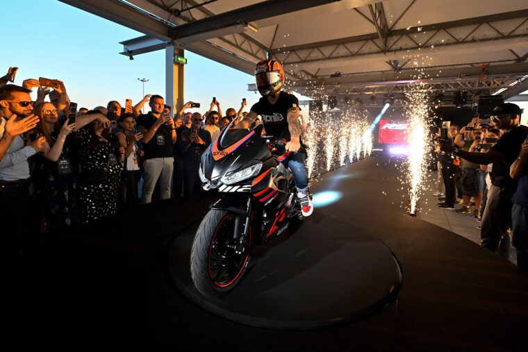 Aprilia-RS-457-2024-presentacion6