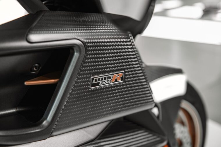Brabus-1300-R-Masterpiece-113