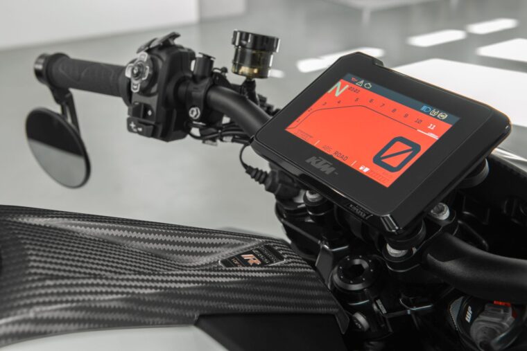 Brabus-1300-R-Masterpiece-115