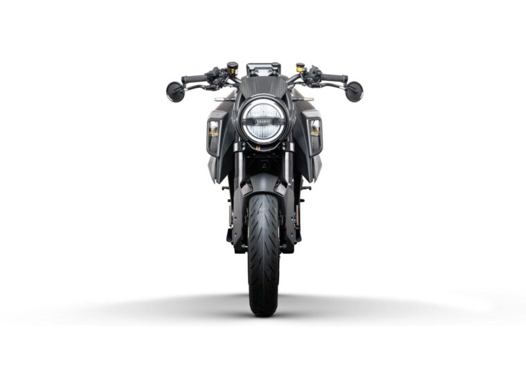 Brabus-1300-R-Masterpiece-2