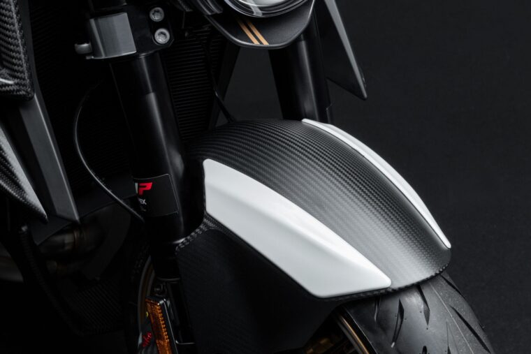 Brabus-1300-R-Masterpiece-39