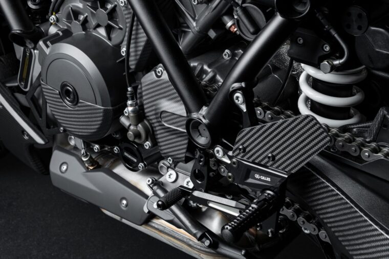 Brabus-1300-R-Masterpiece-43