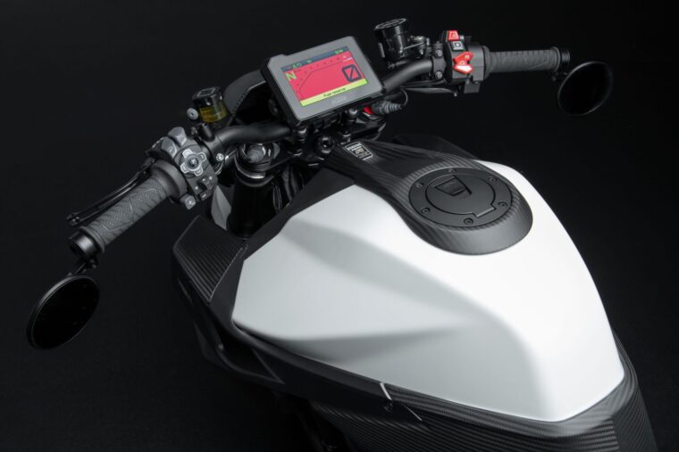 Brabus-1300-R-Masterpiece-56