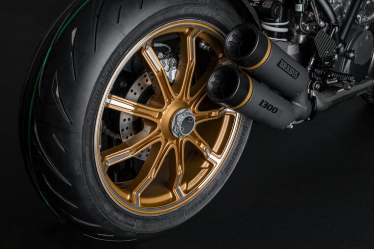 Brabus-1300-R-Masterpiece-57