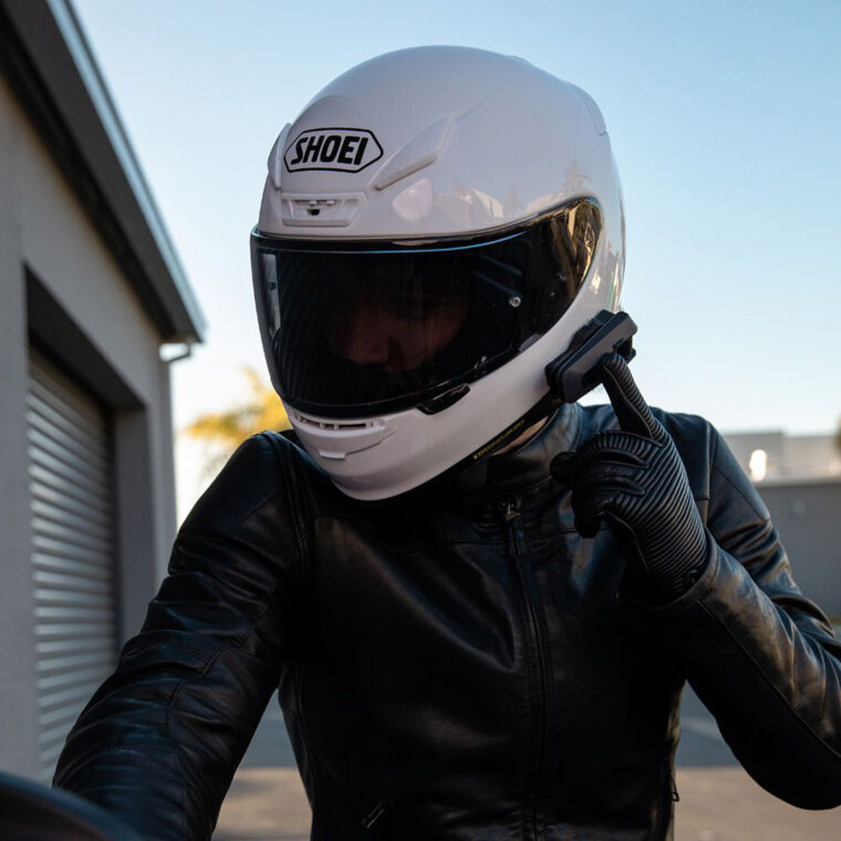 Cardo-Packtalk-Edge - 8