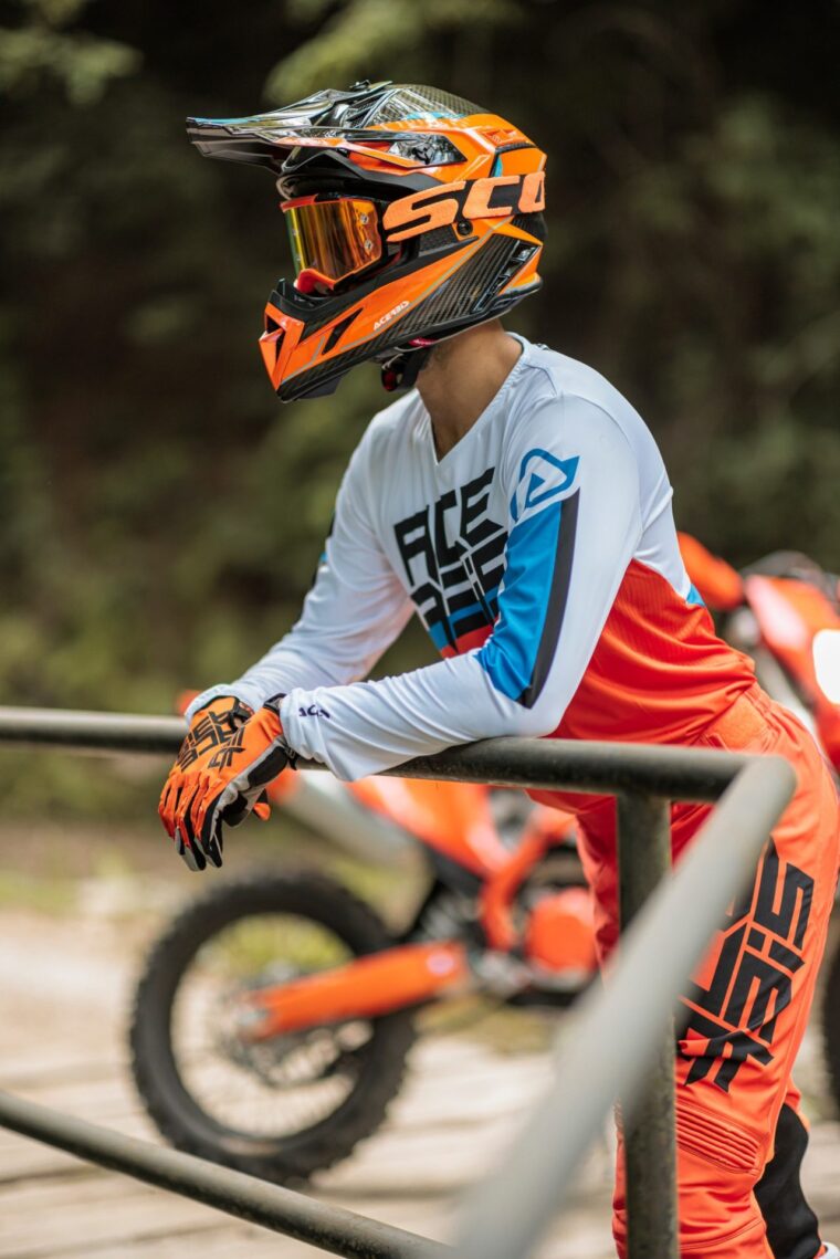 Casco Acerbis Steel Carbon 2206 (34)