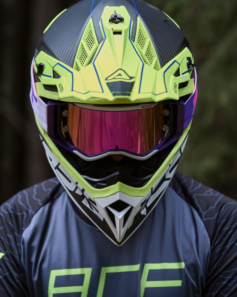 Casco-Acerbis-Steel-Carbon-2206 (38)