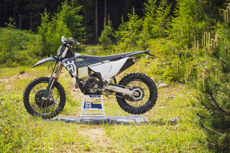 Husqvarna-FE-350-FE-350-Pro-2024-31