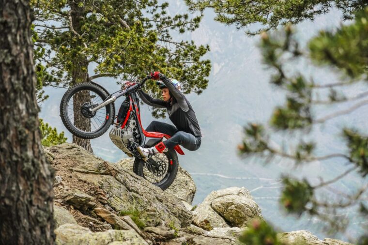 Montesa-Cota-4RT-260R-2024-5