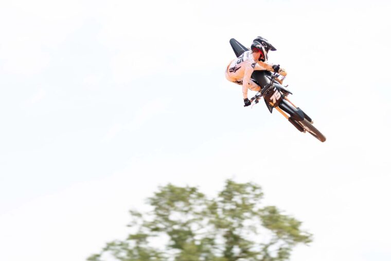 Triumph-motocross-250-2024-2