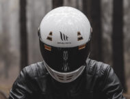 Top 20 mejores regalos moteros para estas Navidades 30 casco MT helmets Jarama 21