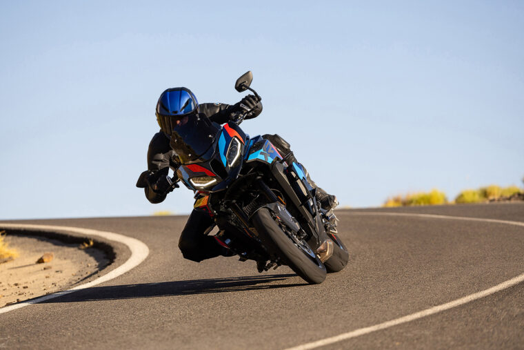 BMW-M-1000-XR-2024- - 1