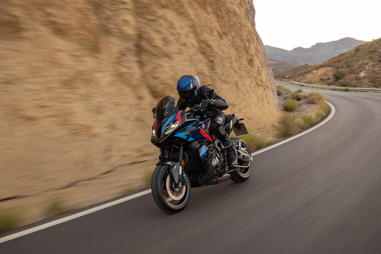 BMW-M-1000-XR-2024- - 26