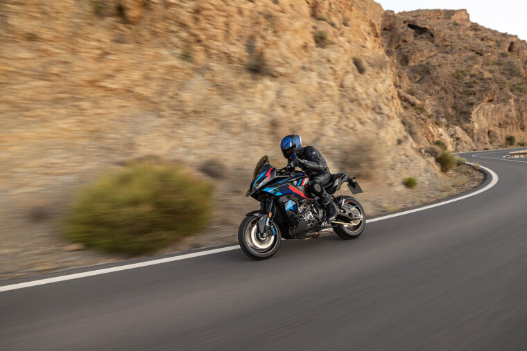 BMW-M-1000-XR-2024- - 27