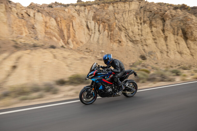 BMW-M-1000-XR-2024- - 32