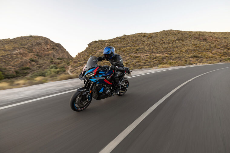 BMW-M-1000-XR-2024- - 45