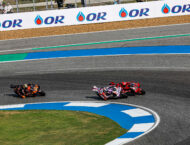 Bagnaia por fuera Binder Martin carrera Tailandia MotoGP 2023 (5)