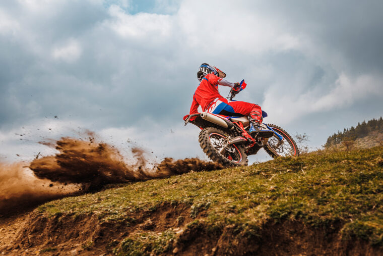 Beta-RR-300-Racing-2024-accion8