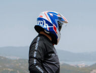 Casco AIROH Commander (1)