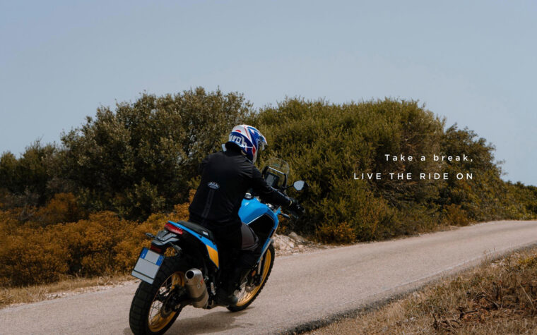 Casco-AIROH-Commander (5)