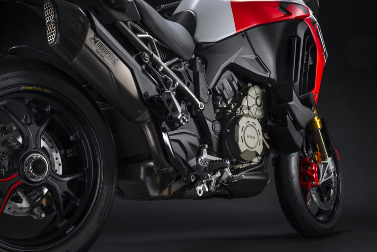 Ducati-Multistrada-V4-RS-2024- - 19
