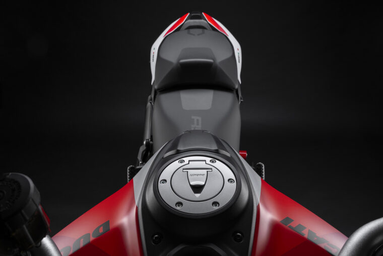 Ducati-Multistrada-V4-RS-2024- - 36