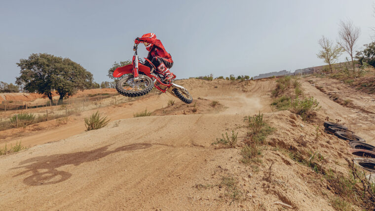 GASGAS-MC-65-2024- - 100