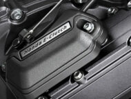 Honda CB650R E-Clutch 2024: más allá del quickshifter 14 Honda E Clutch Ride by wire eléctrico BikeLeaks 1