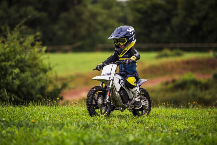 Husqvarna-EE-2-2024-30