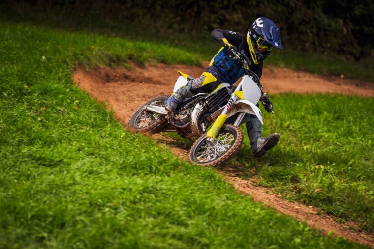 Husqvarna-TC-65-2024-30