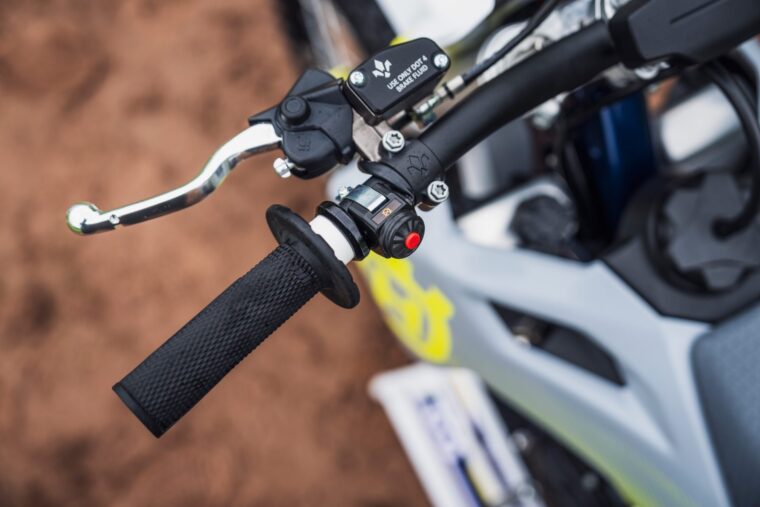 Husqvarna-TC-65-2024-70